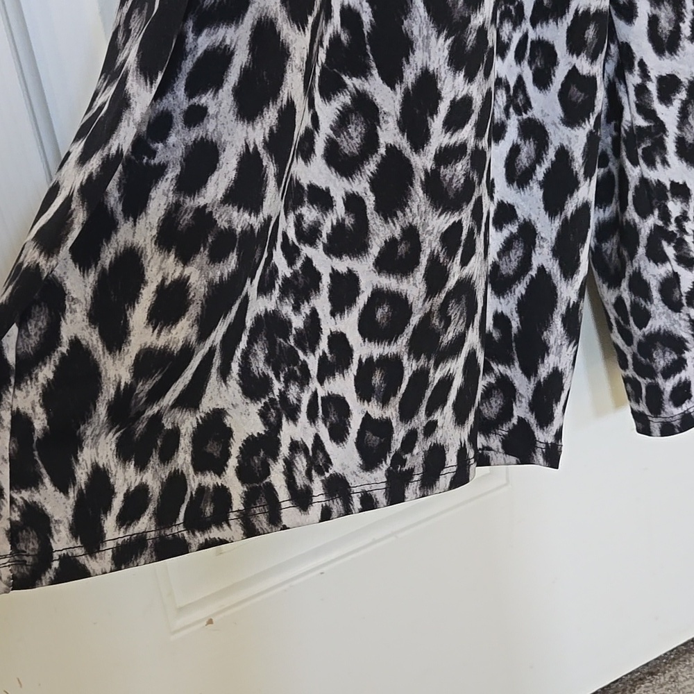 Animal Print Jumpsuit - Picture 4 of 6